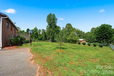 2532 Old Trenton Place Lenoir NC 28645