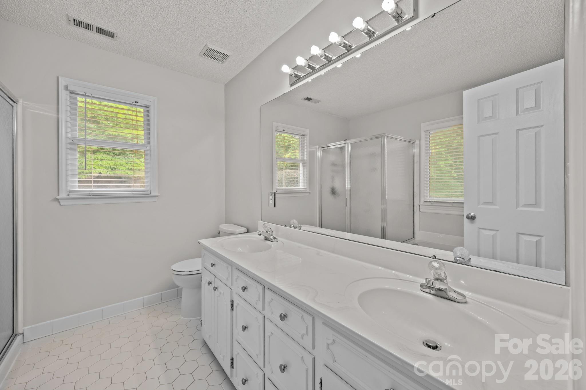 11331 Mendora Drive Charlotte NC 28215