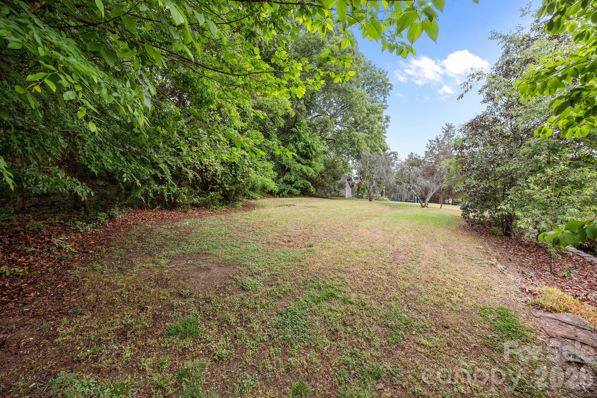 11331 Mendora Drive Charlotte NC 28215