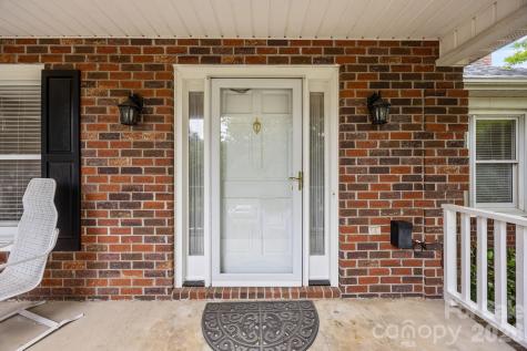 11331 Mendora Drive Charlotte NC 28215