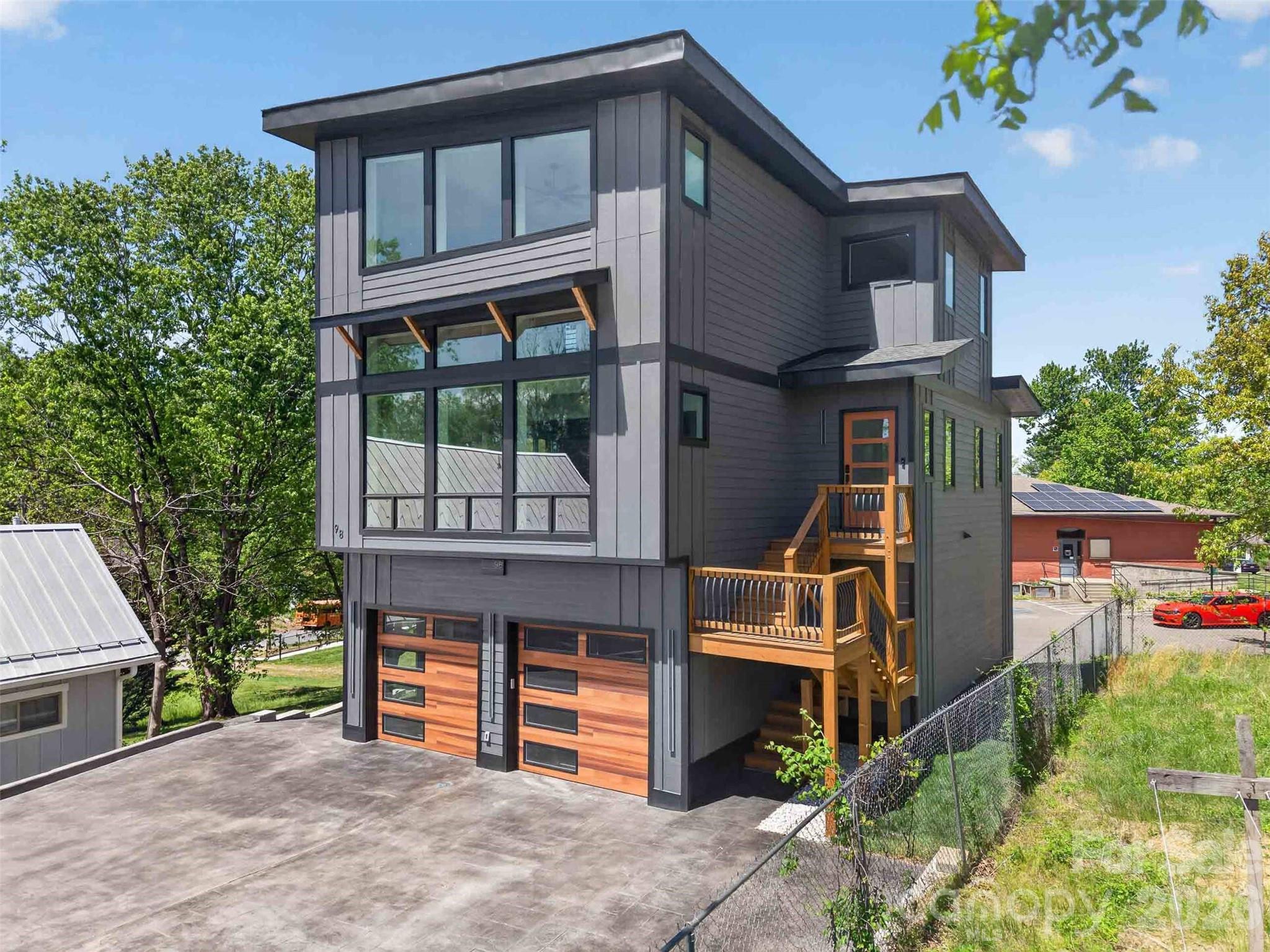 98 Downing Street Asheville NC 28806
