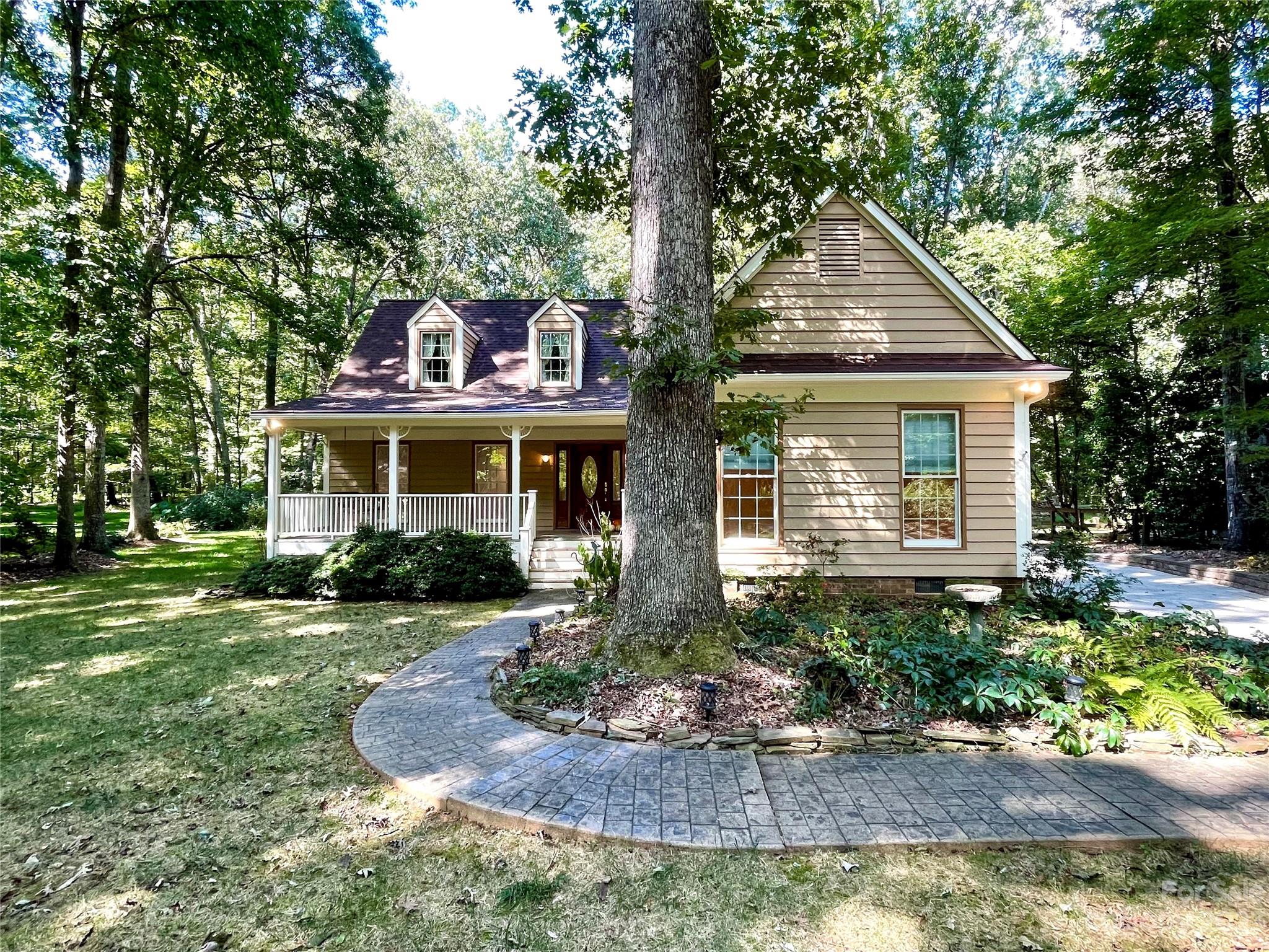 10316 Rocking Chair Road Matthews NC 28105