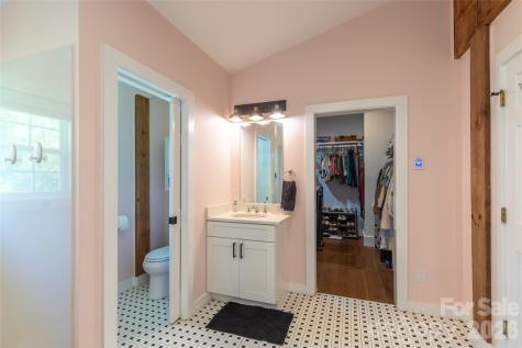 367 Nannys Lane Sylva NC 28779