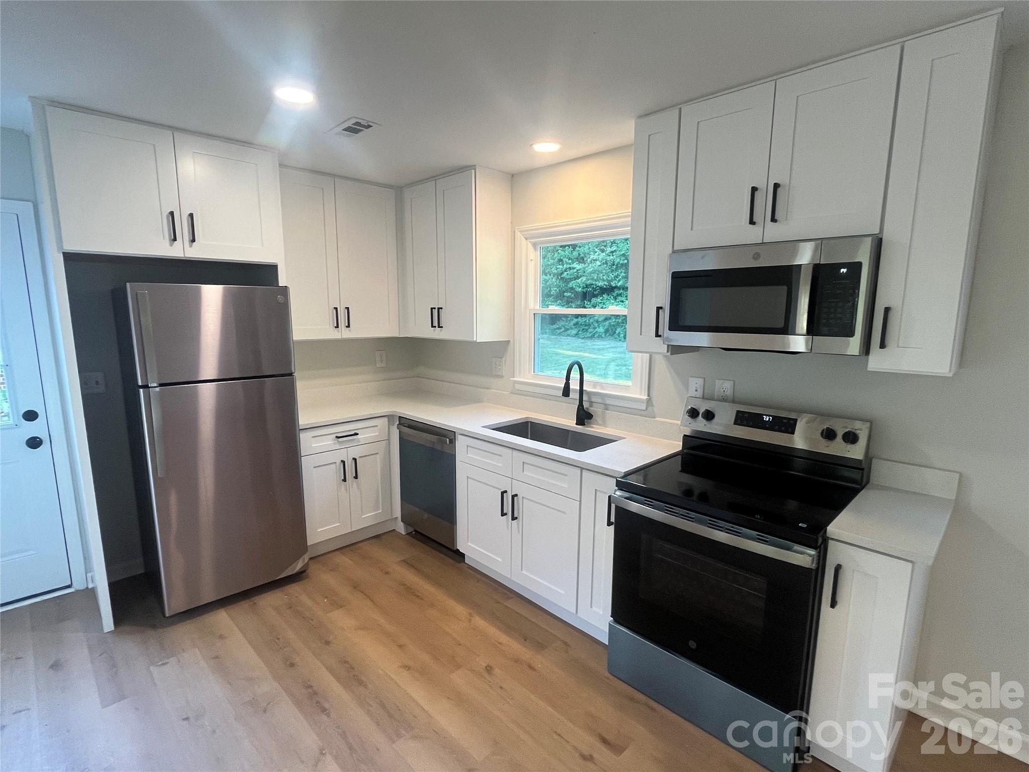 1712 Blandford Drive Charlotte NC 28262