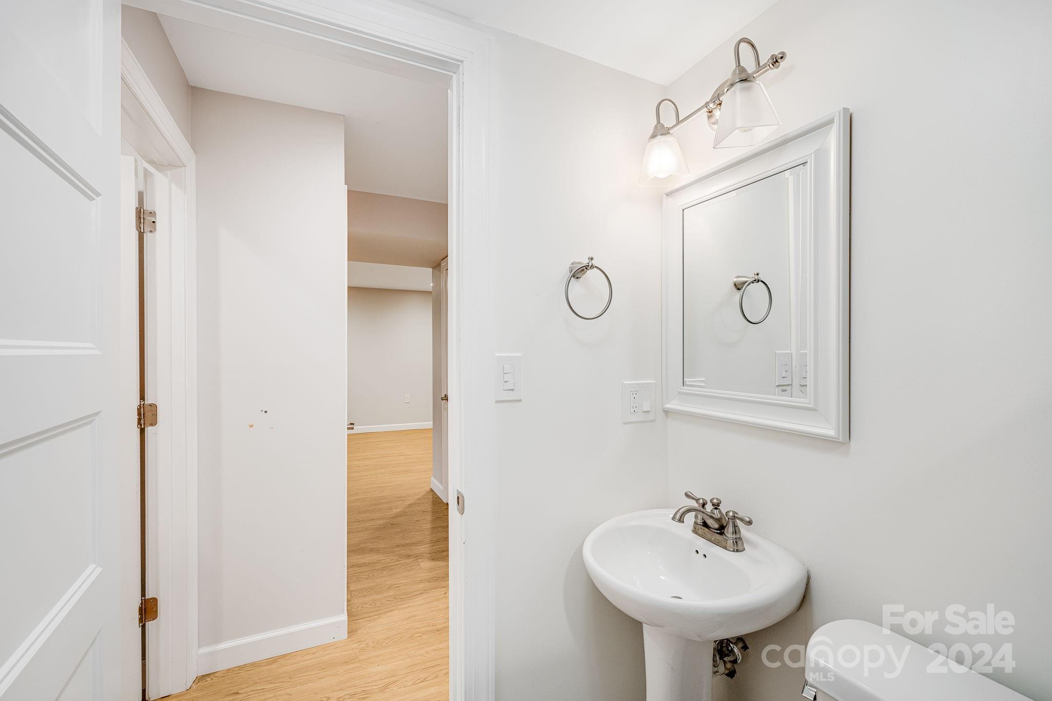 31 Oak Leaf Drive Fletcher NC 28732