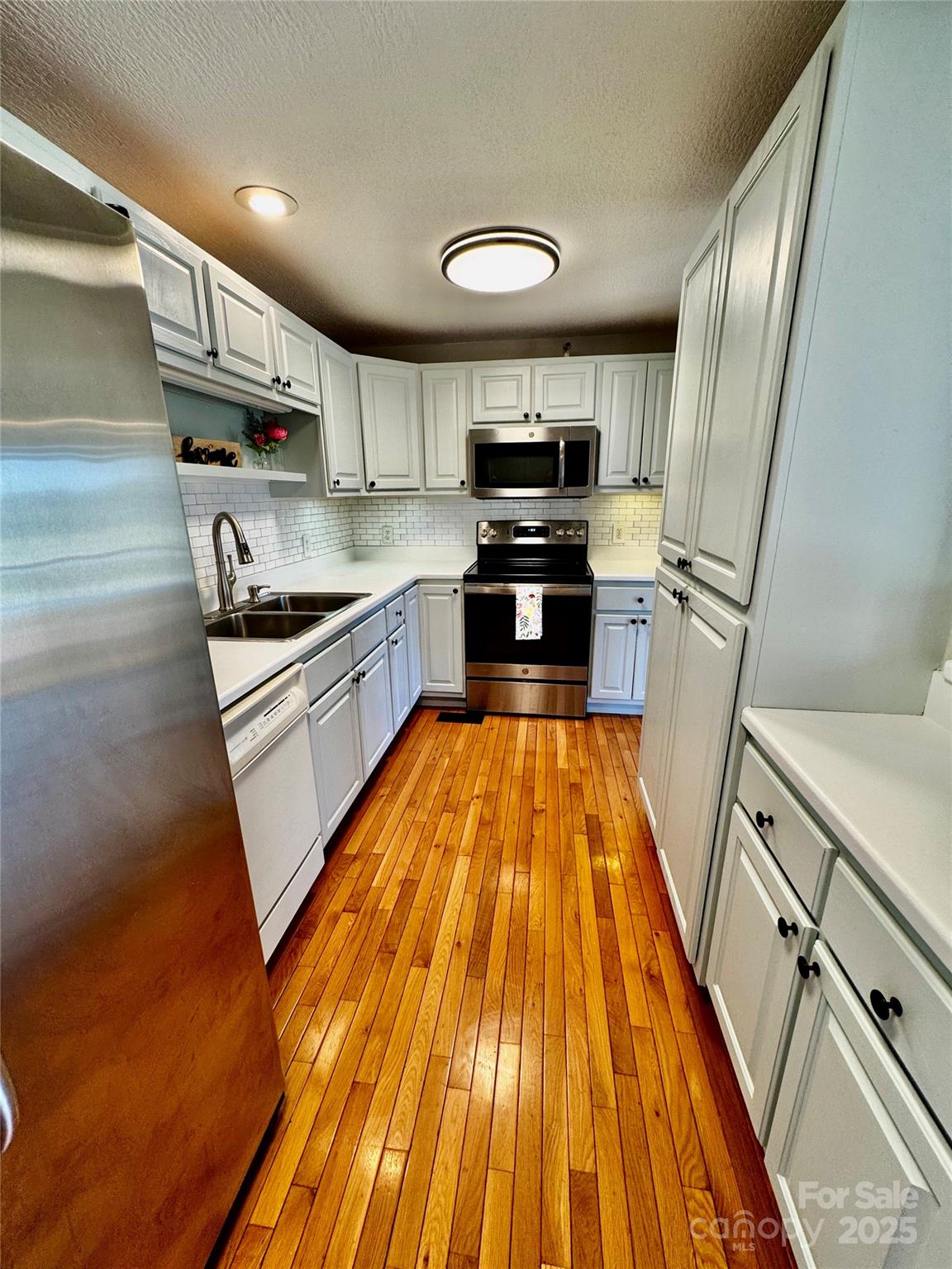 145 Townhouse Drive Burnsville NC 28714