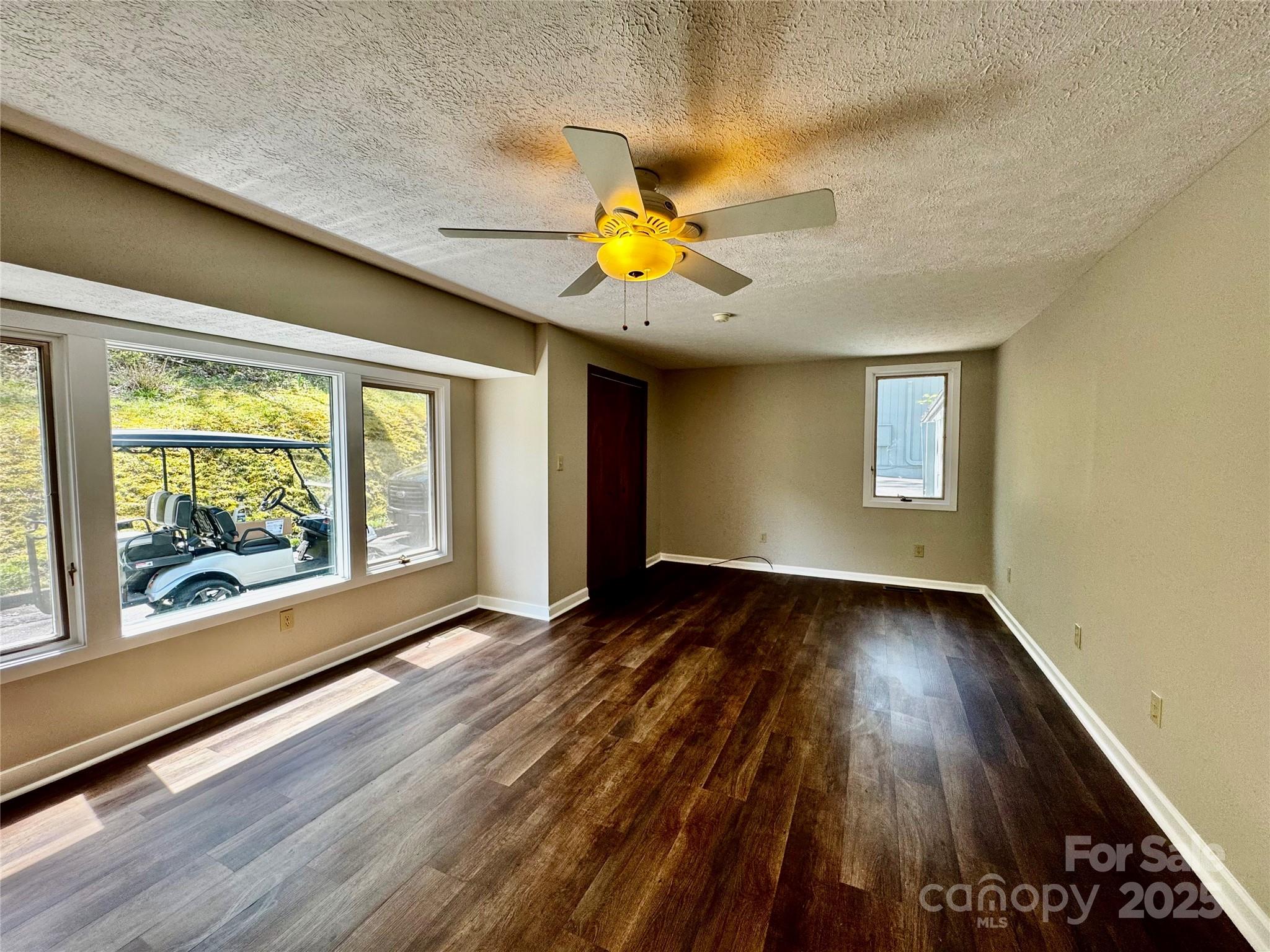 145 Townhouse Drive Burnsville NC 28714