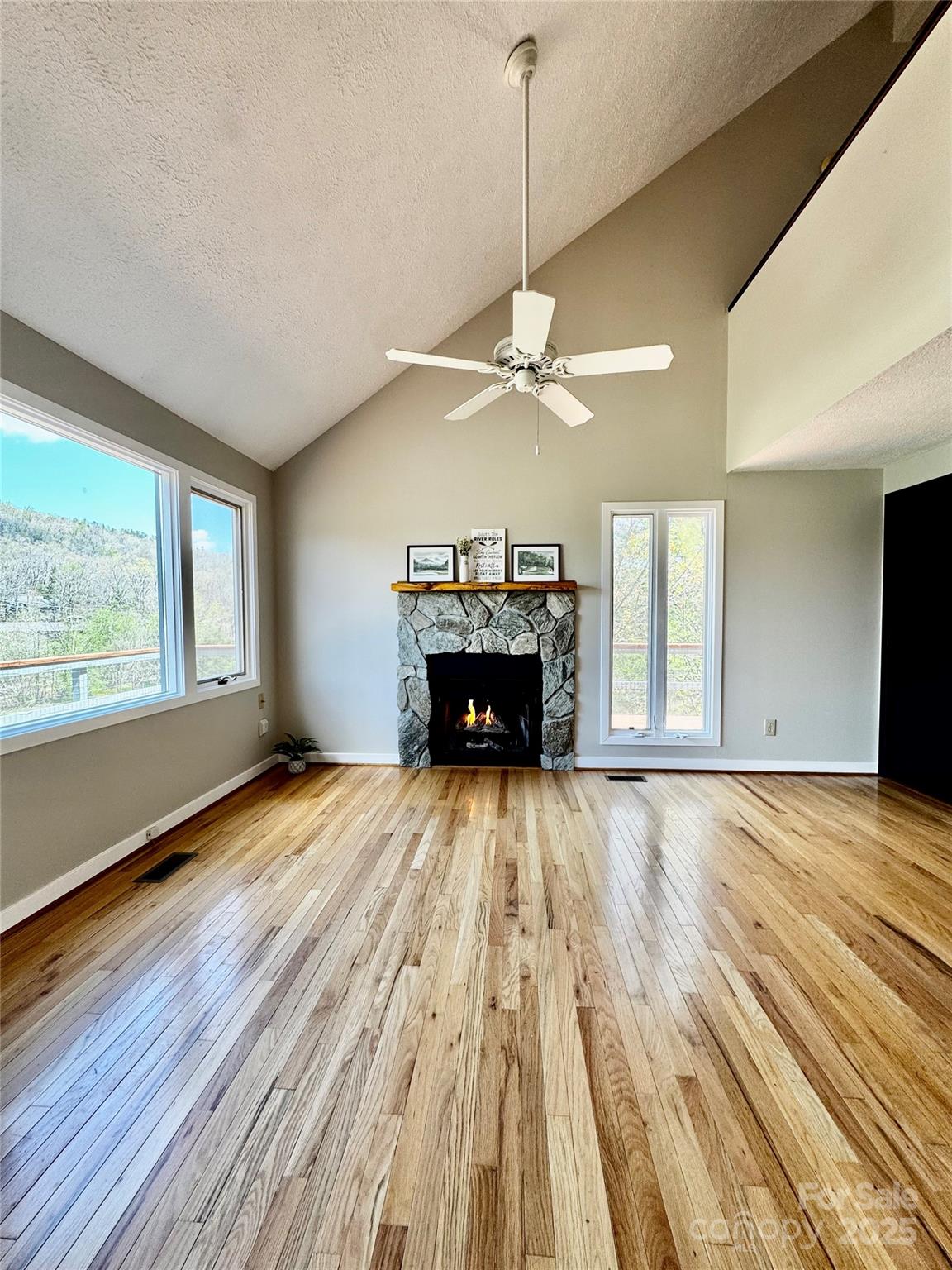 145 Townhouse Drive Burnsville NC 28714