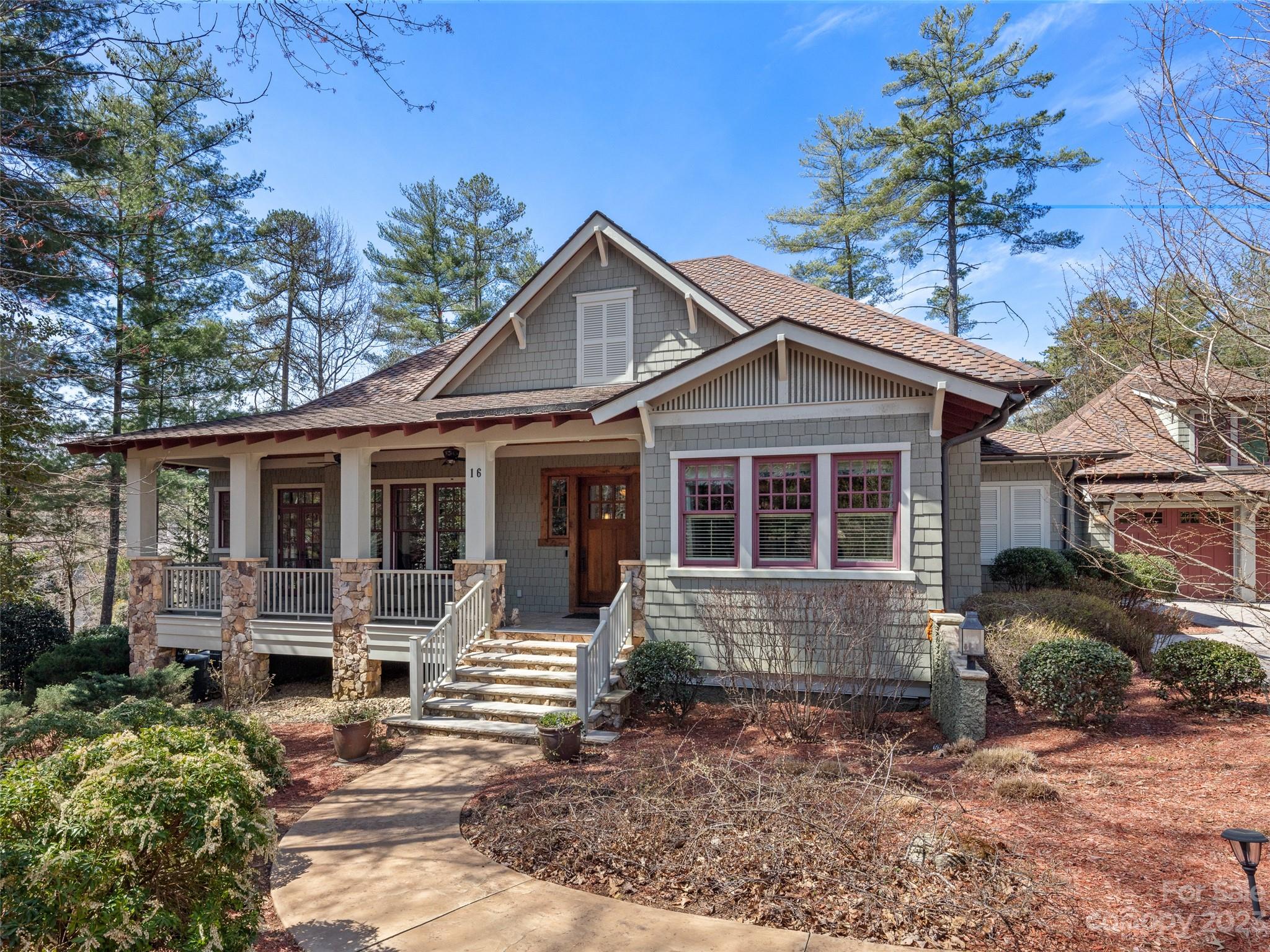 16 Beadle Lane Asheville NC 28803