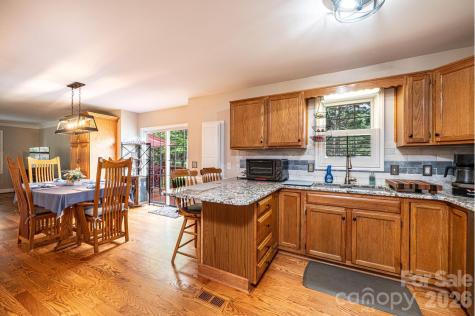 600 17th Avenue Drive SE Hickory NC 28602