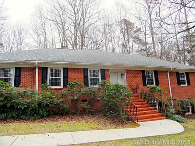 215 Sardis View Lane Charlotte NC 28270
