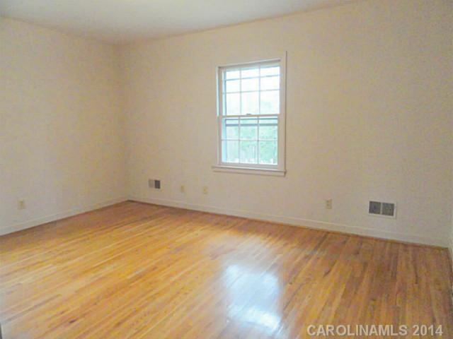 215 Sardis View Lane Charlotte NC 28270