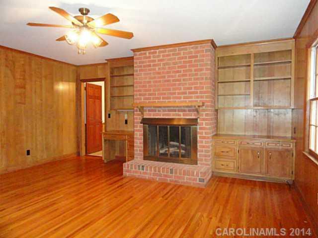 215 Sardis View Lane Charlotte NC 28270