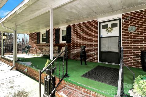 44 Tuttle Road Hendersonville NC 28792