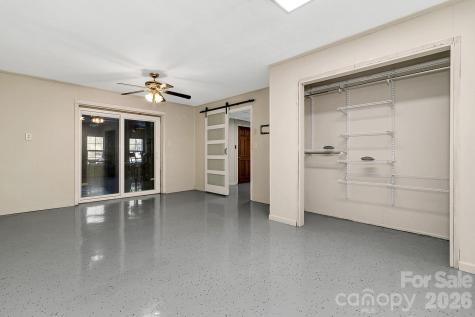 44 Tuttle Road Hendersonville NC 28792