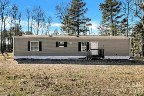 44 Tuttle Road Hendersonville NC 28792