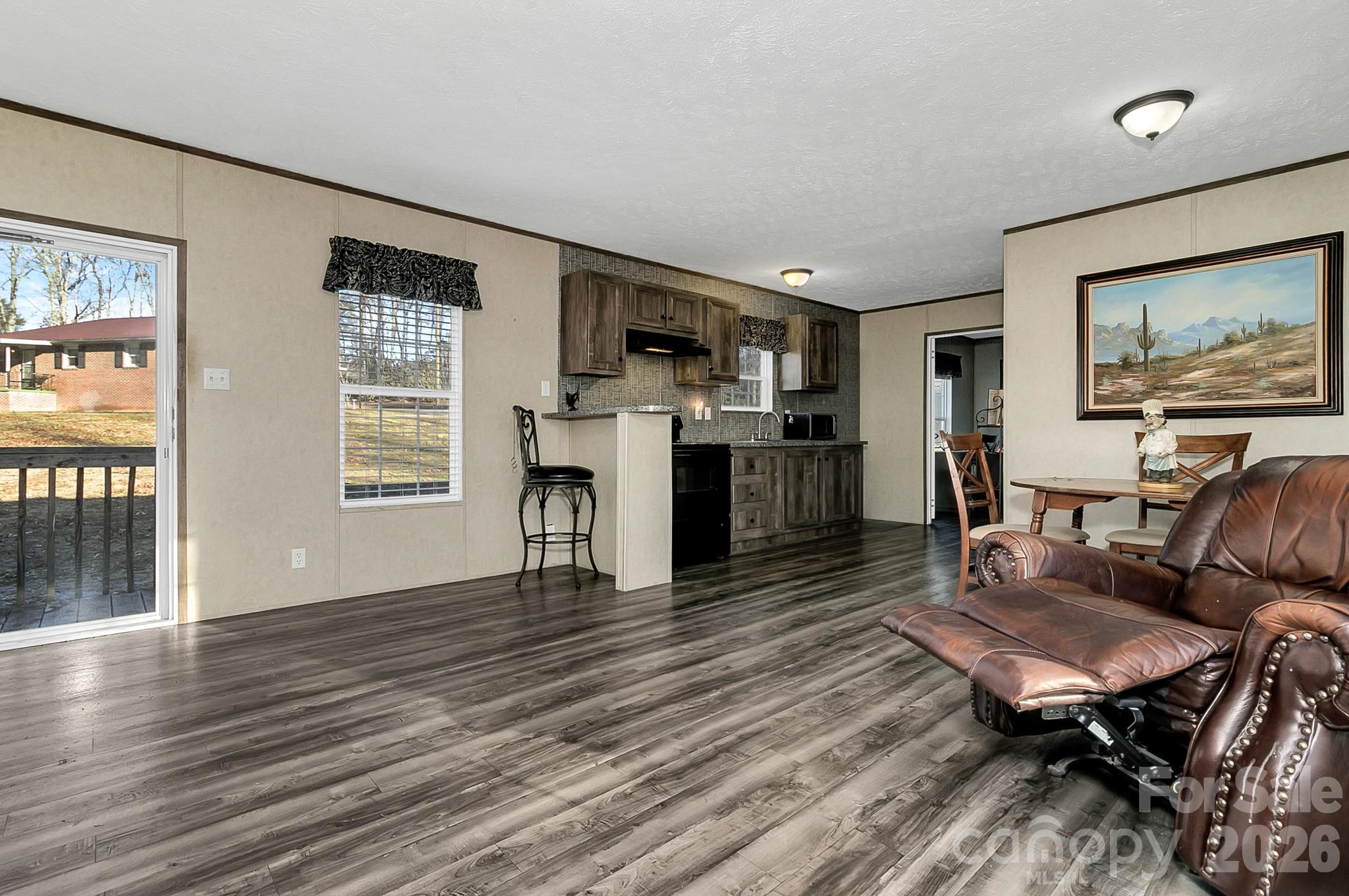 44 Tuttle Road Hendersonville NC 28792