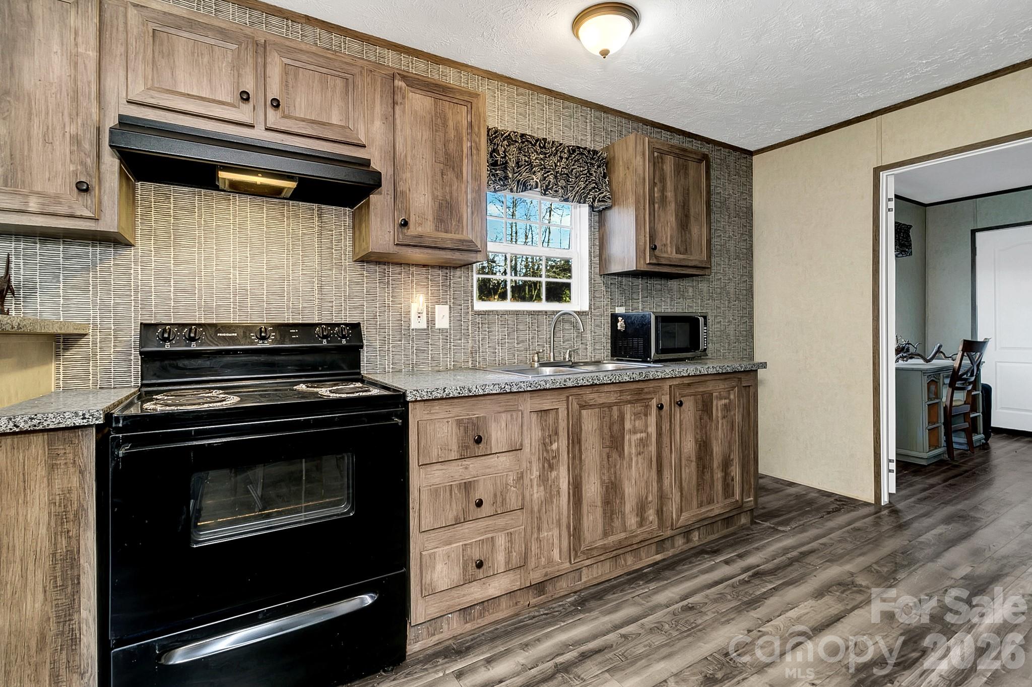 44 Tuttle Road Hendersonville NC 28792