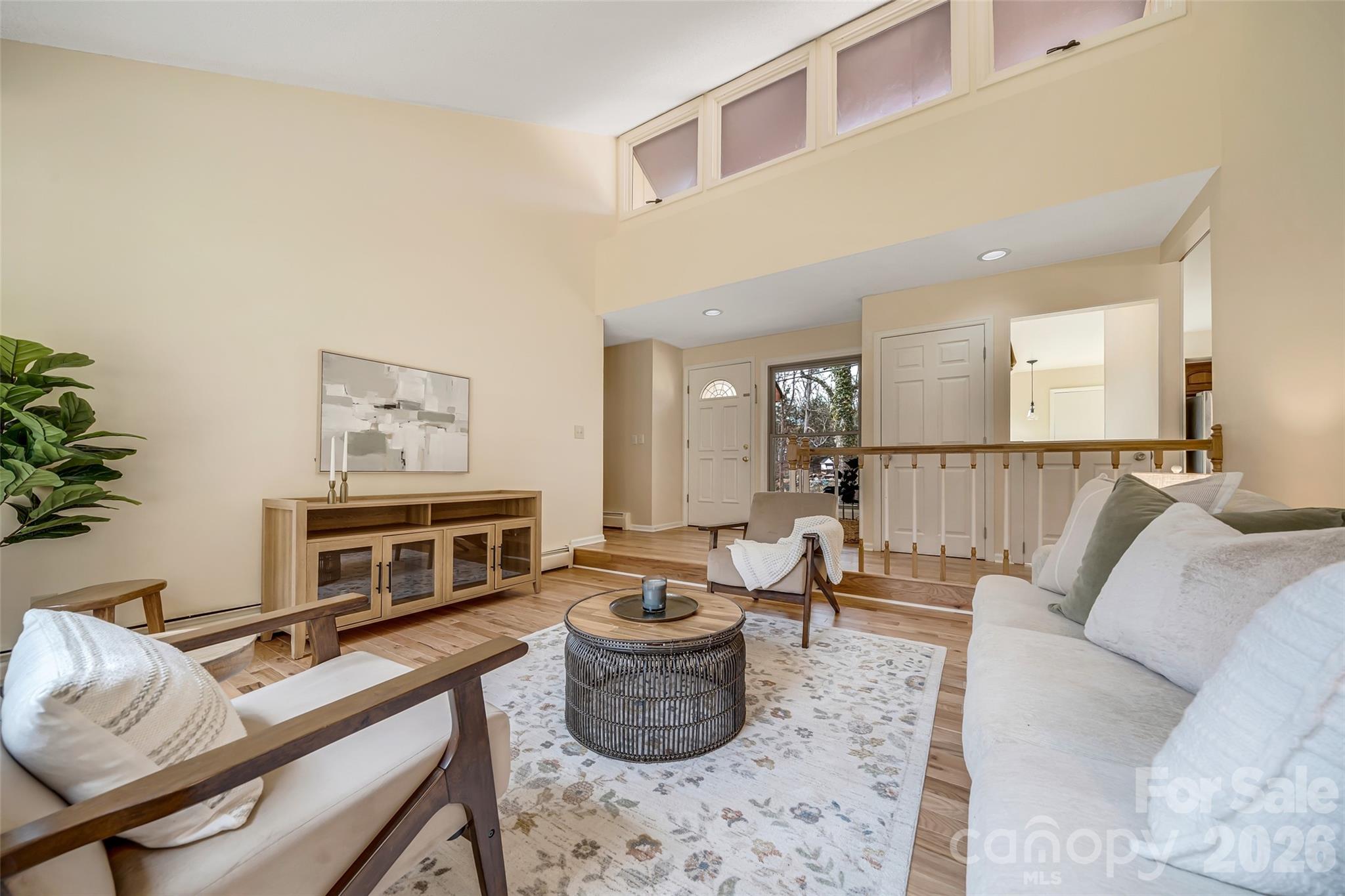 63 Pinecroft Road Asheville NC 28804