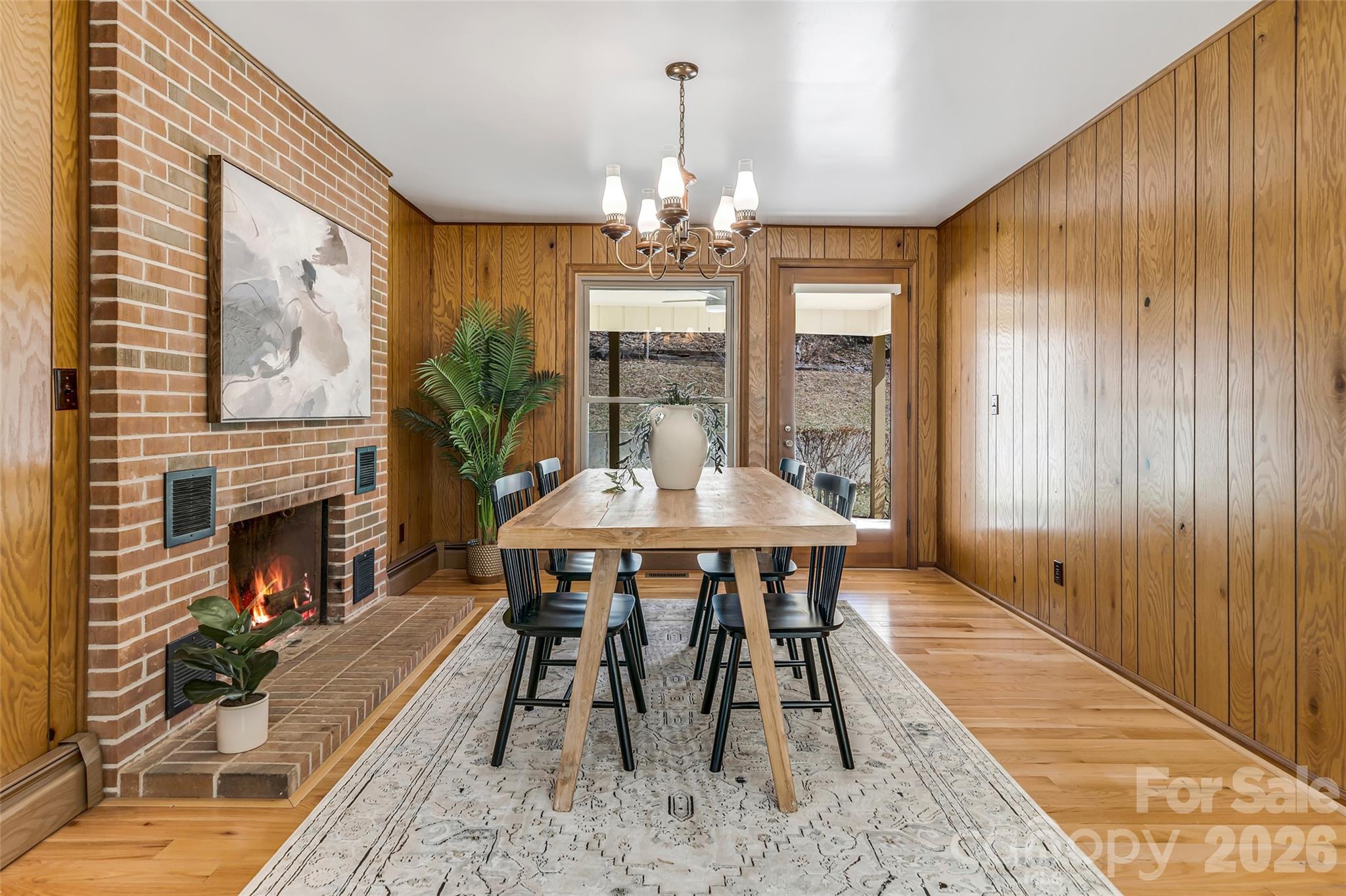 63 Pinecroft Road Asheville NC 28804