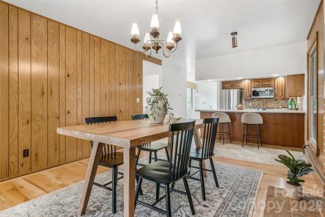 63 Pinecroft Road Asheville NC 28804