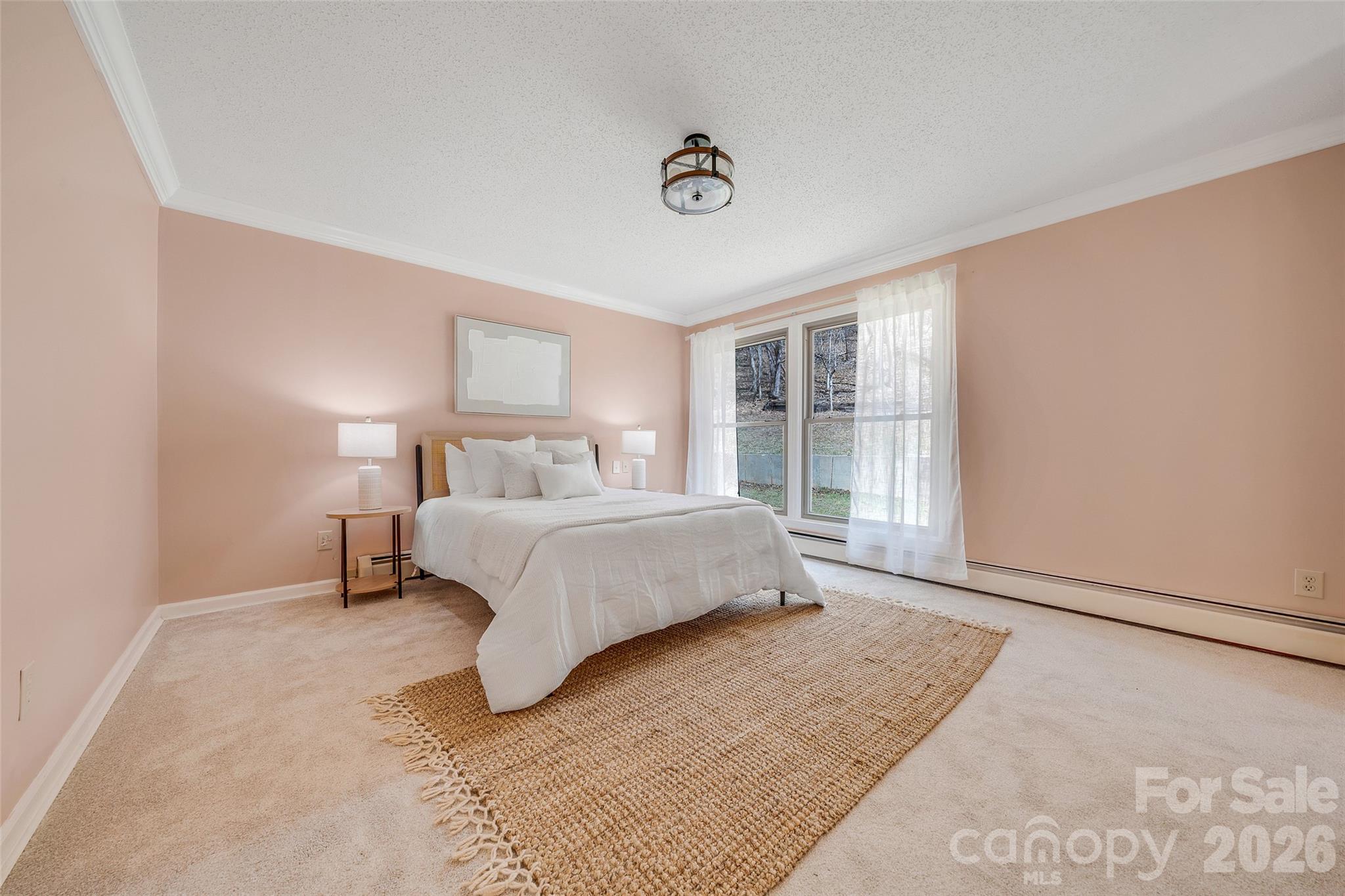 63 Pinecroft Road Asheville NC 28804