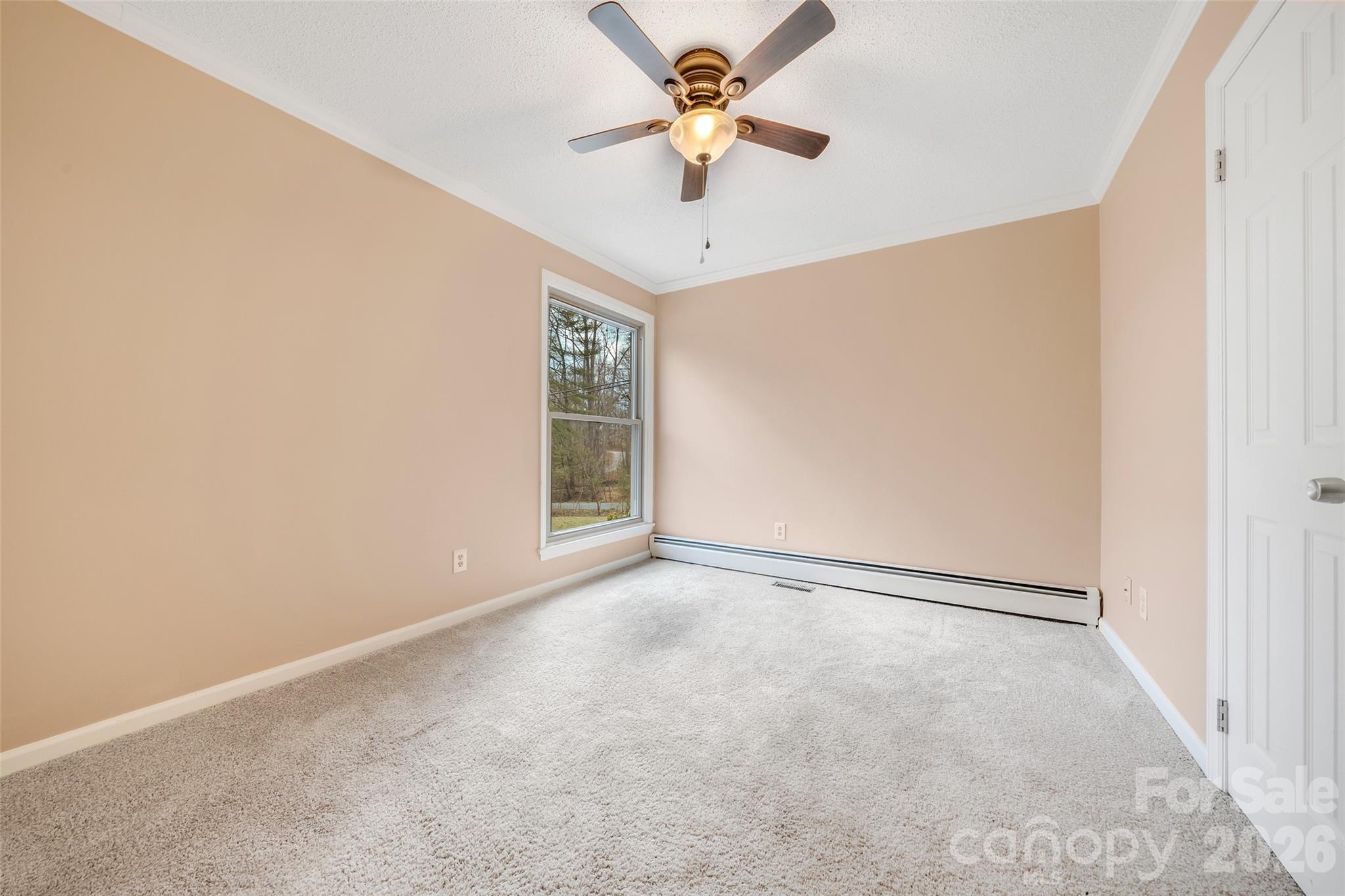 63 Pinecroft Road Asheville NC 28804