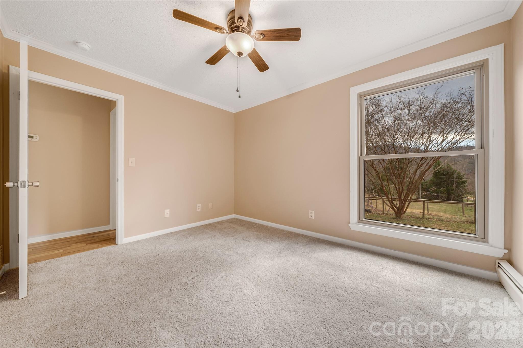 63 Pinecroft Road Asheville NC 28804