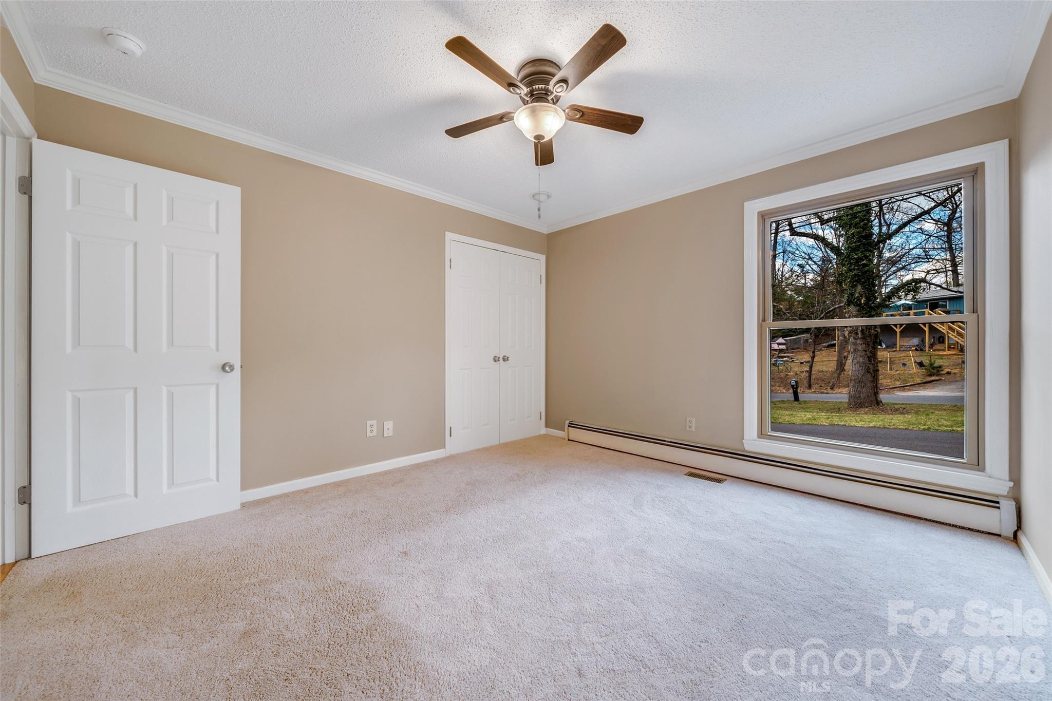 63 Pinecroft Road Asheville NC 28804