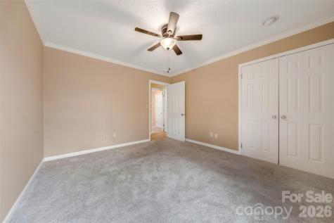 63 Pinecroft Road Asheville NC 28804