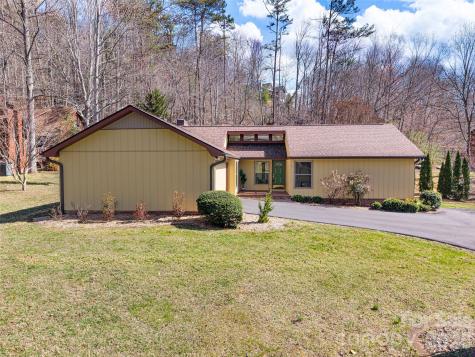 63 Pinecroft Road Asheville NC 28804