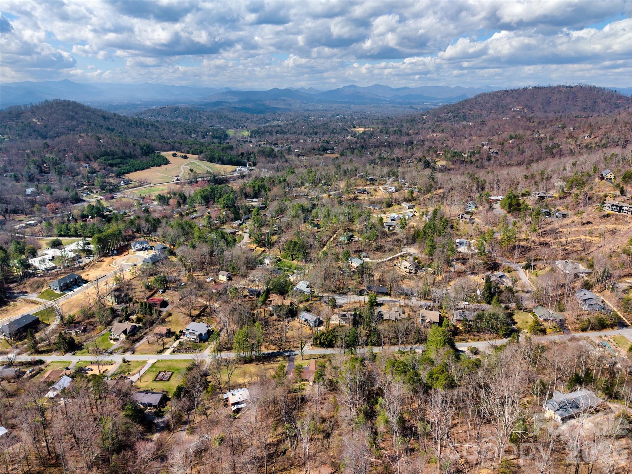 63 Pinecroft Road Asheville NC 28804