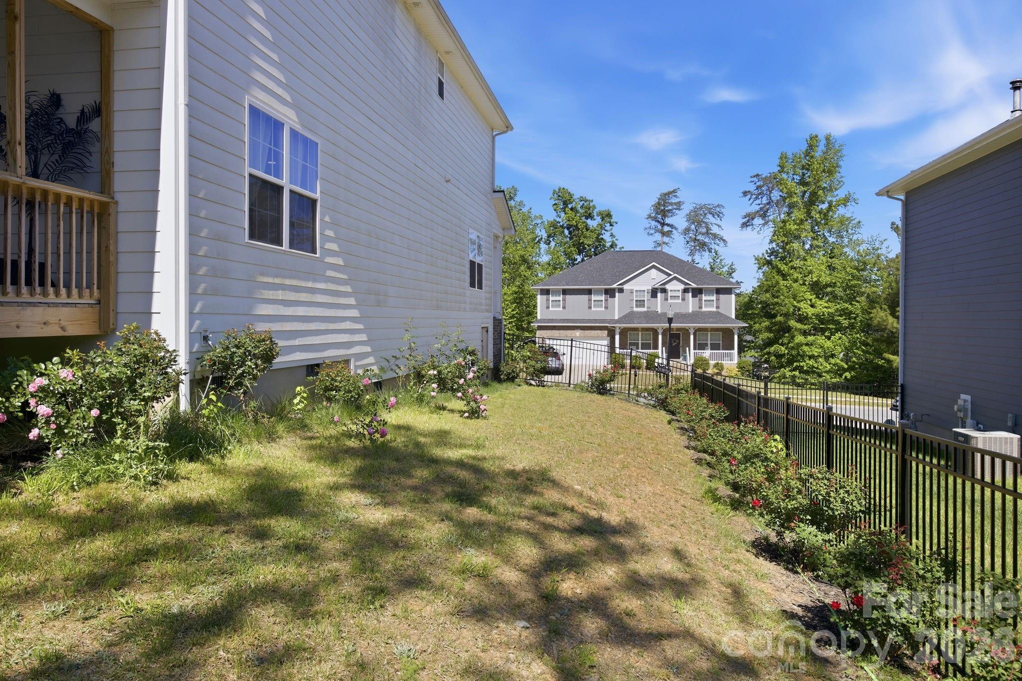 11836 Glenwood Drive Locust NC 28097