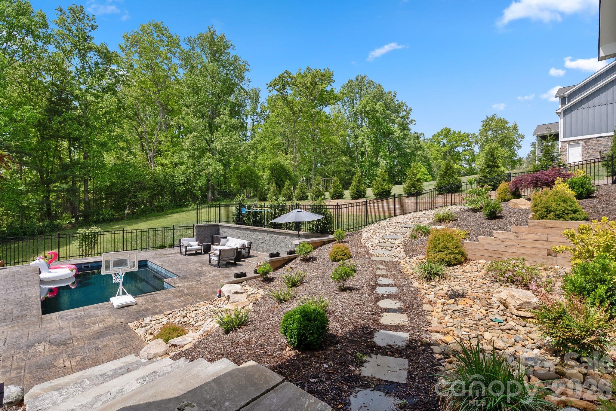90 Gracie Lane Weaverville NC 28787