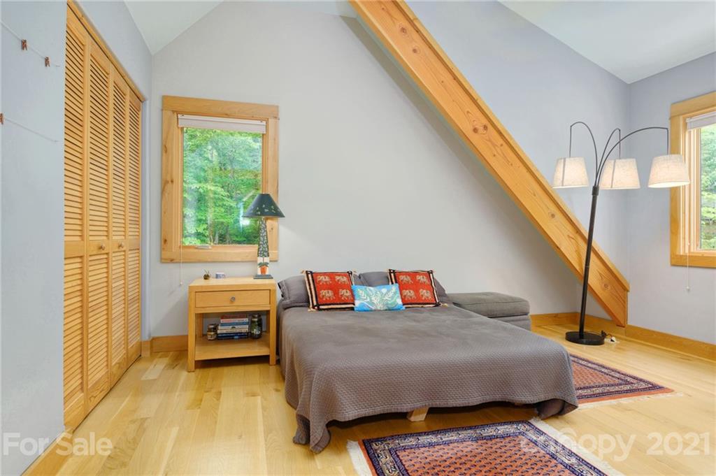 54 Swanger Road Asheville NC 28805
