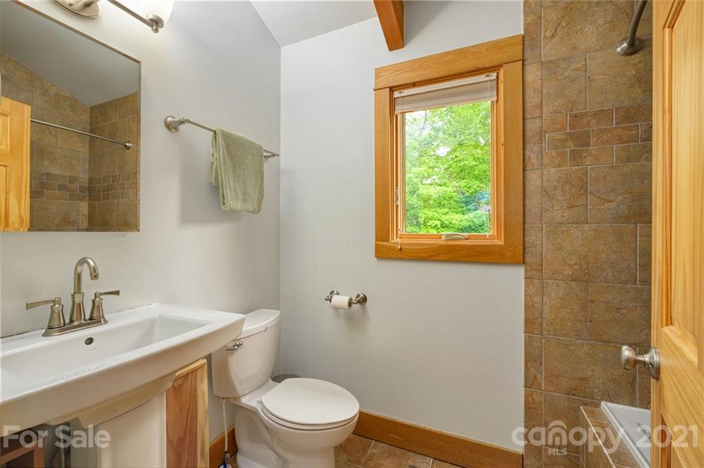 54 Swanger Road Asheville NC 28805