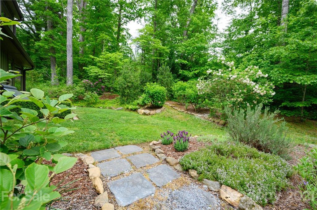 54 Swanger Road Asheville NC 28805
