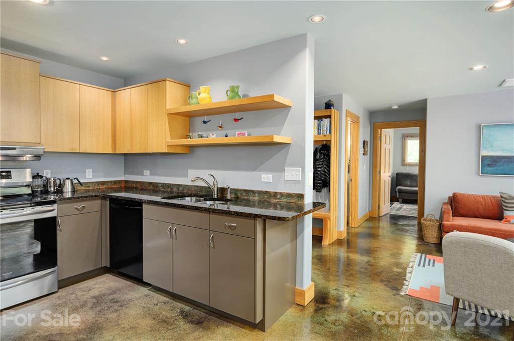 54 Swanger Road Asheville NC 28805