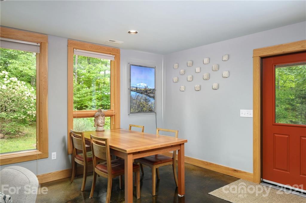 54 Swanger Road Asheville NC 28805