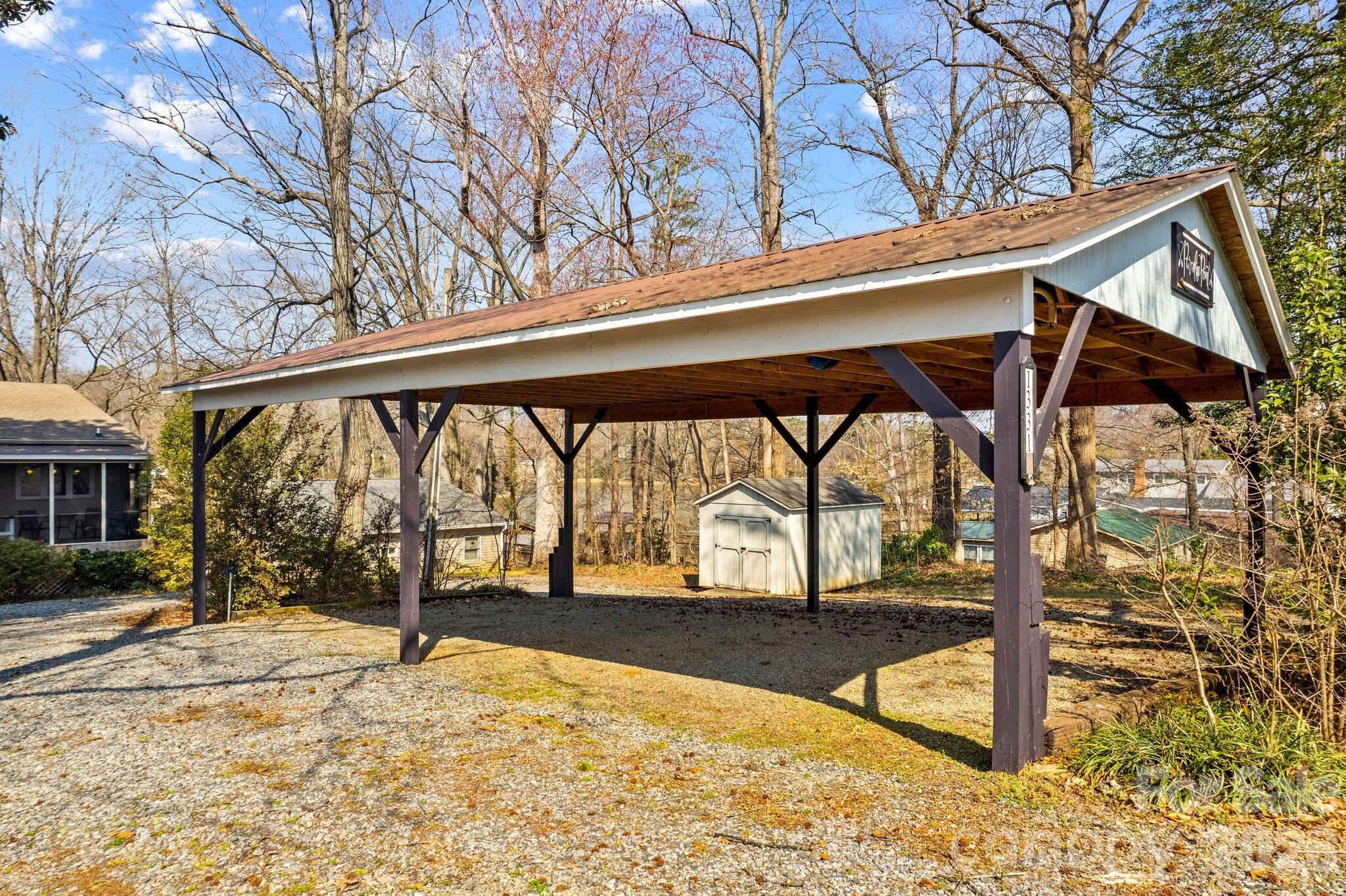 1331 Hickory Point Drive Lexington NC 27292