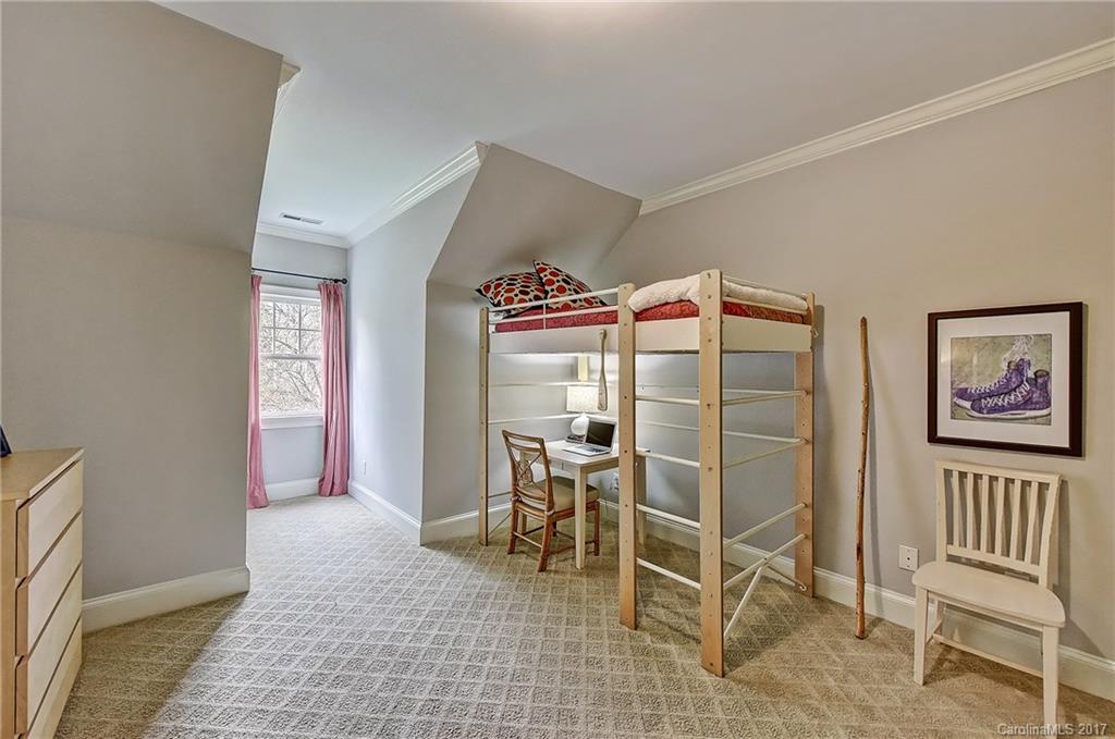2844 Forest Drive Charlotte NC 28211