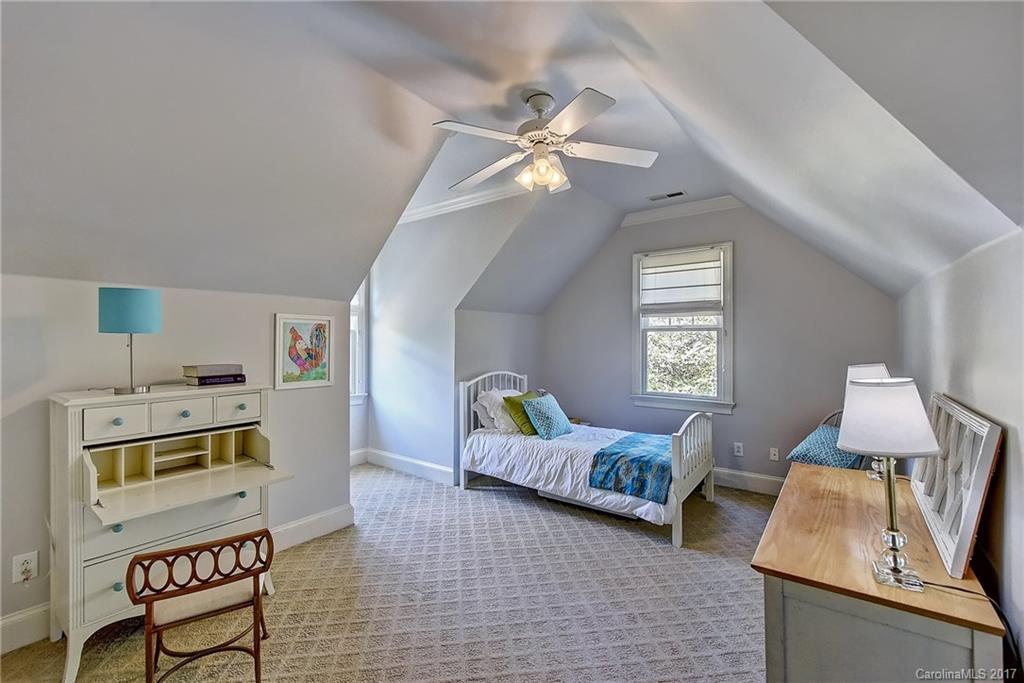 2844 Forest Drive Charlotte NC 28211