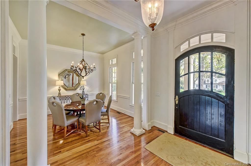 2844 Forest Drive Charlotte NC 28211