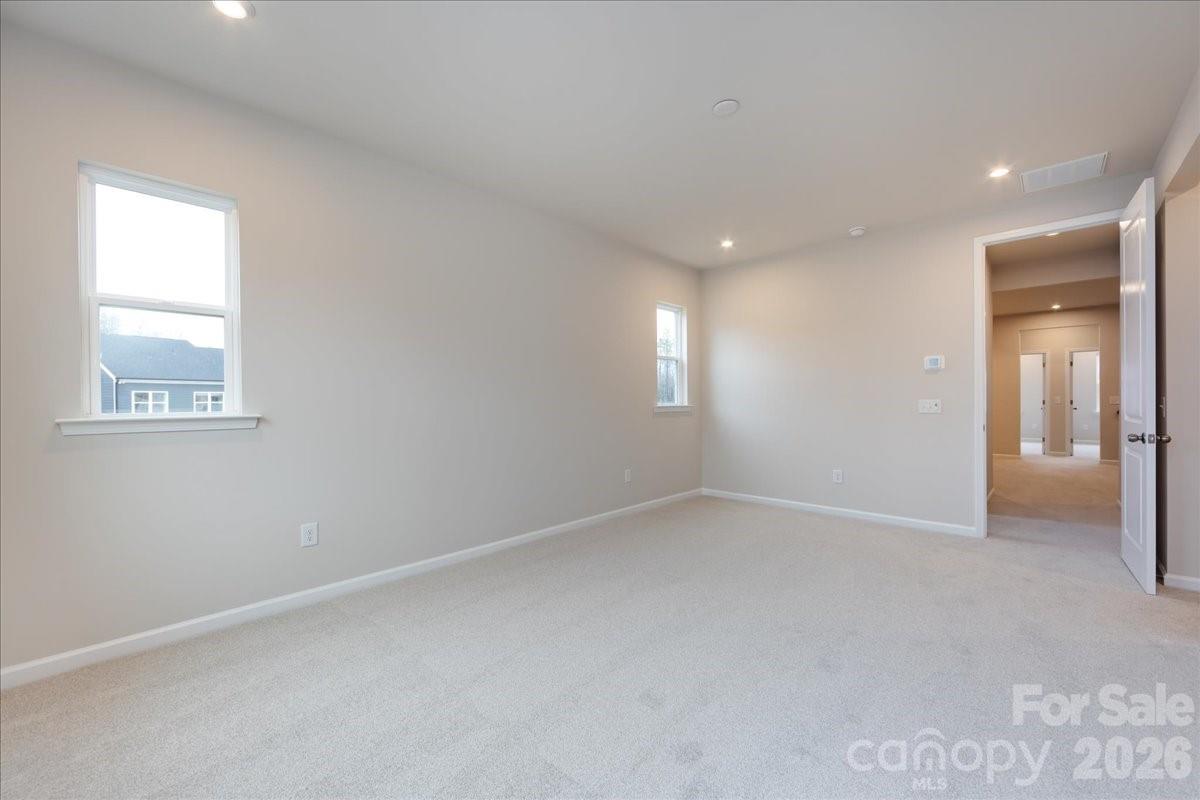 8434 Discovery Lane Charlotte NC 28216