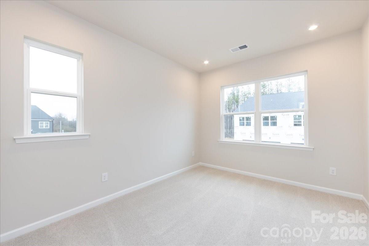 8434 Discovery Lane Charlotte NC 28216