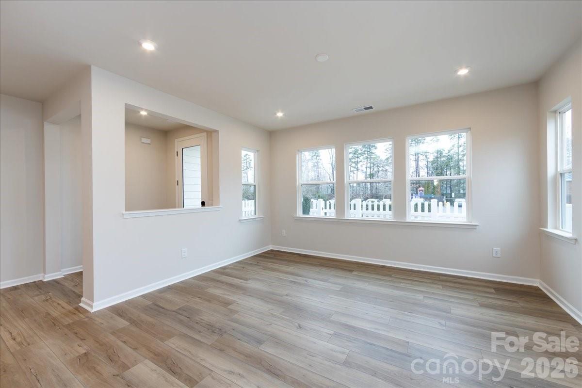 8434 Discovery Lane Charlotte NC 28216