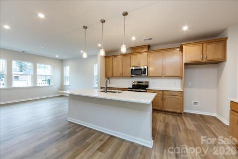 8434 Discovery Lane Charlotte NC 28216