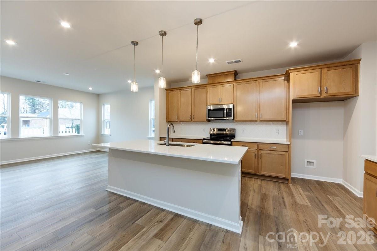 8434 Discovery Lane Charlotte NC 28216