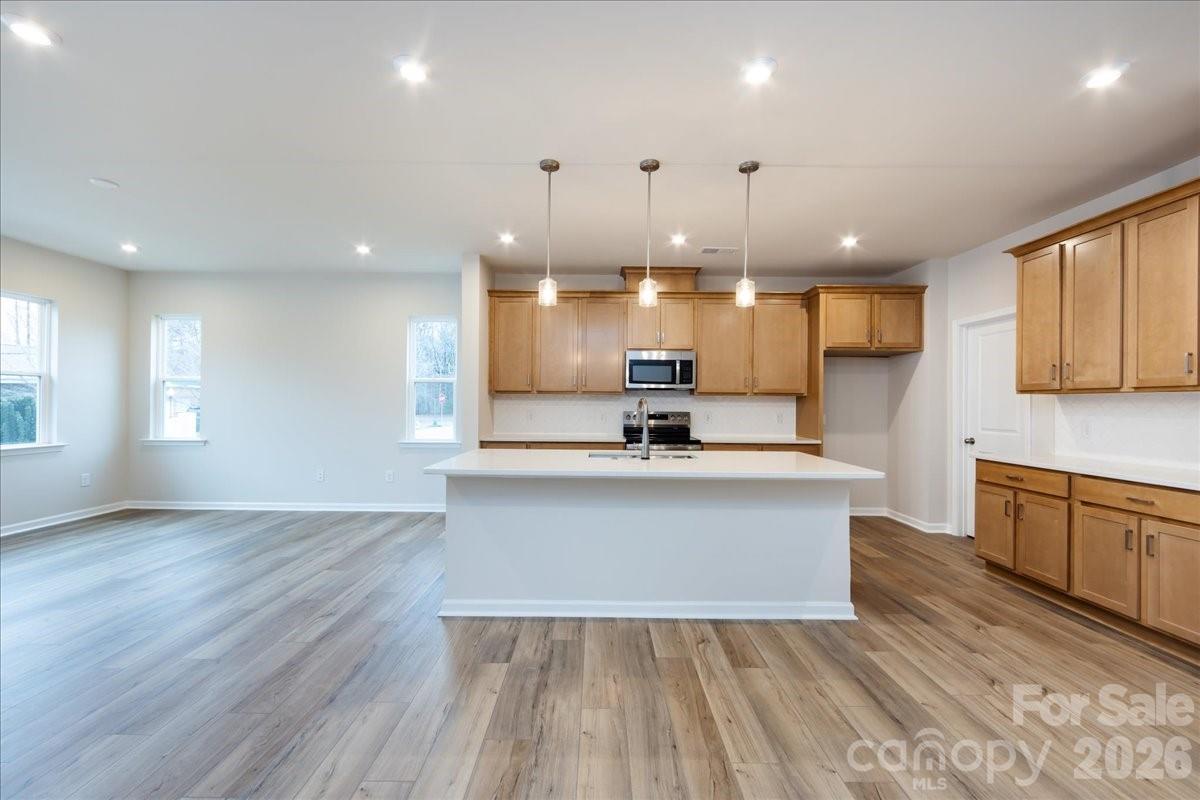 8434 Discovery Lane Charlotte NC 28216