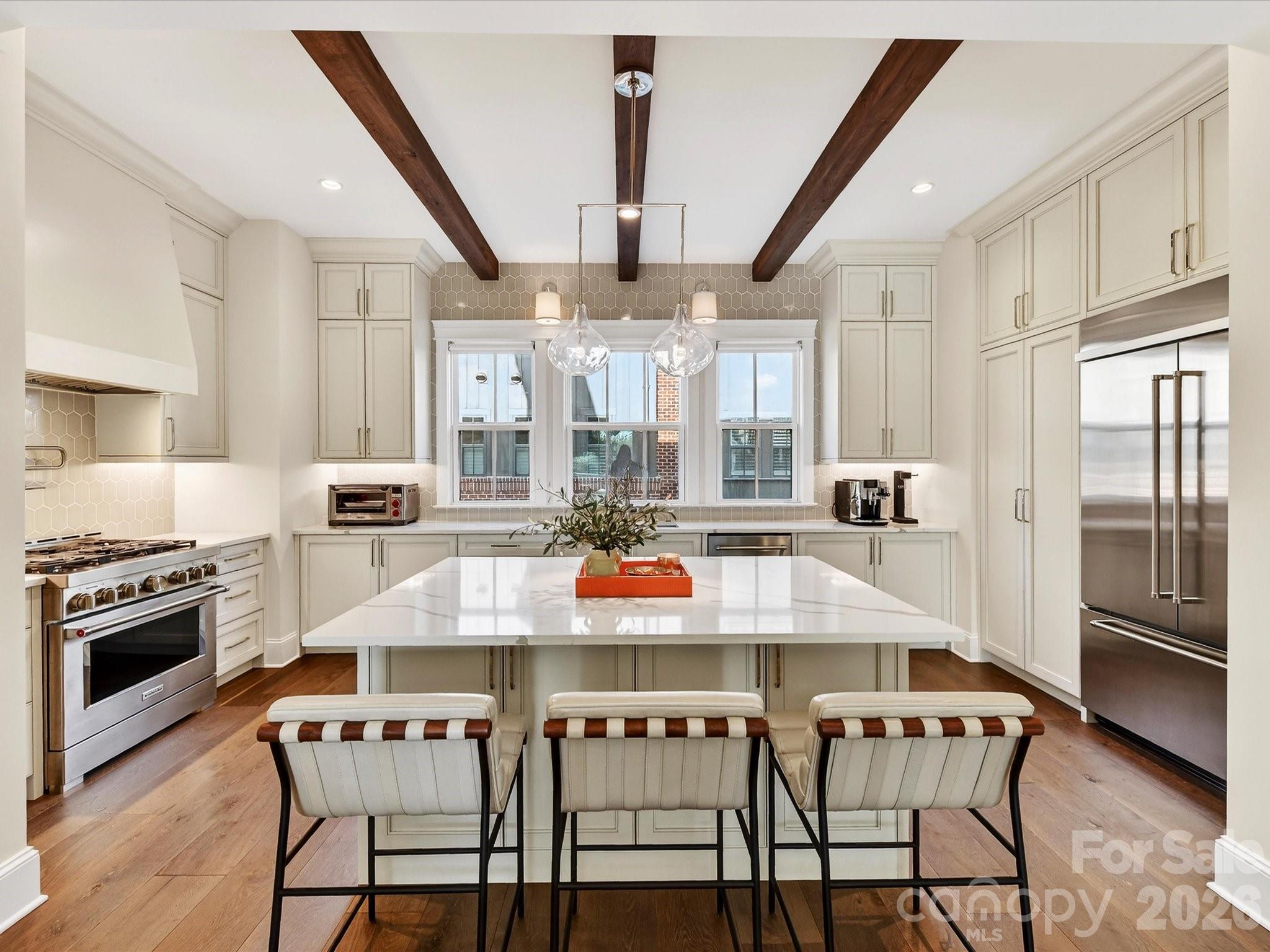 3074 Selwyn Avenue Charlotte NC 28209
